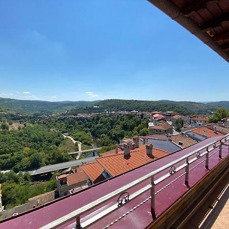 Hotel Comfort Wielkie Tyrnowo Zewnętrze zdjęcie