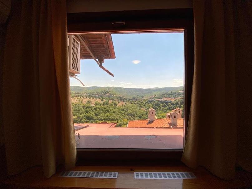 Hotel Comfort Wielkie Tyrnowo Zewnętrze zdjęcie