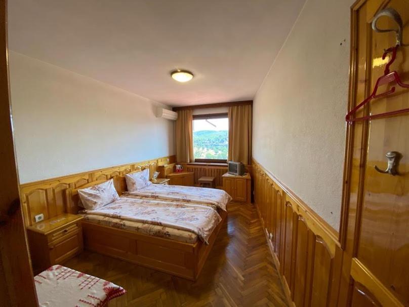 Hotel Comfort Wielkie Tyrnowo Zewnętrze zdjęcie