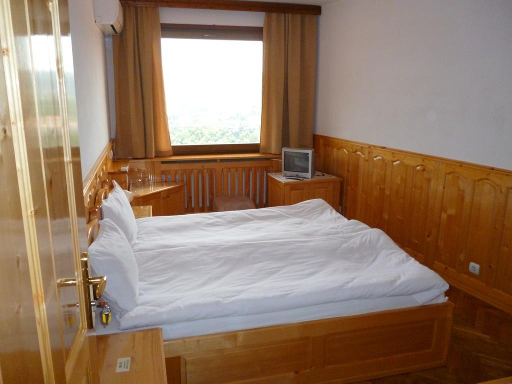 Hotel Comfort Wielkie Tyrnowo Pokój zdjęcie
